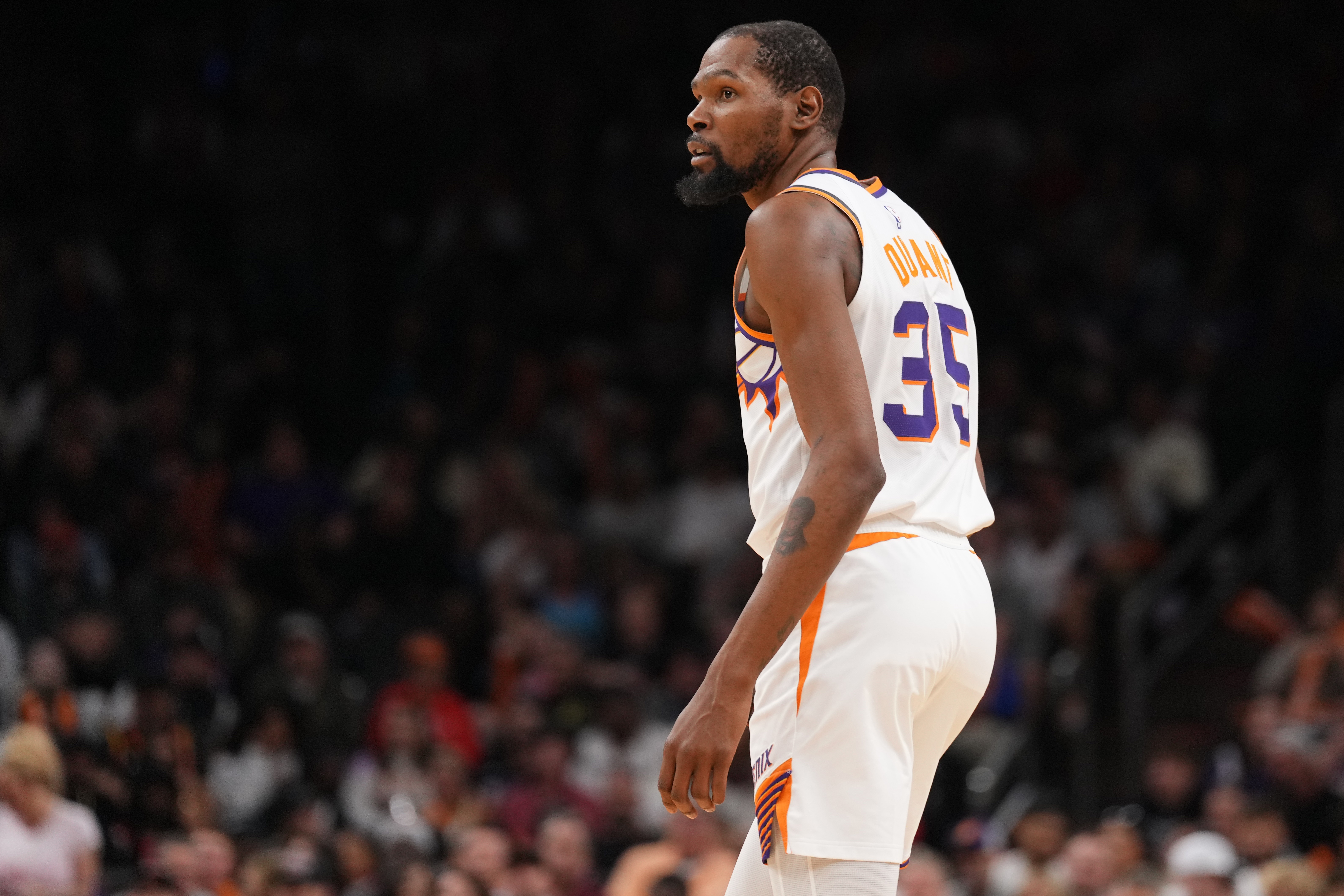 KD：我们不想无缘附加赛 作为职业球员得重新振作起来继续努力